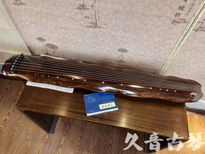 菏泽市●久音古琴  ●今日推荐 20230830 【冰丝断纹蕉叶】